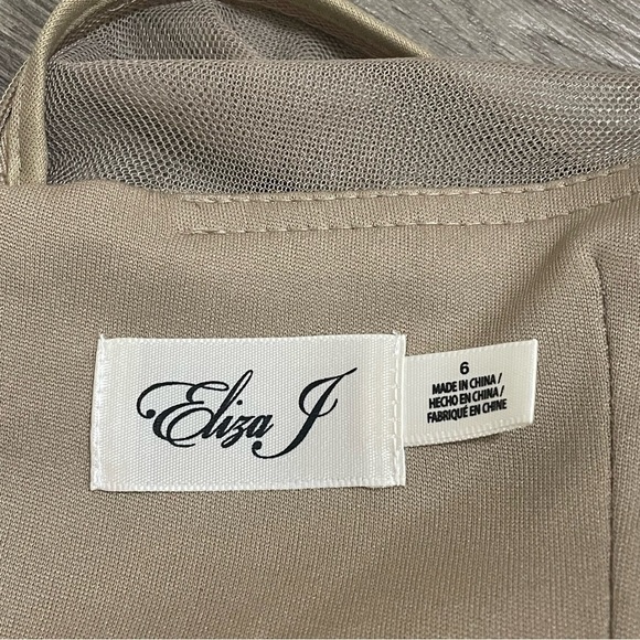 Eliza J Jewel Embellished Illusion Metallic Sheath Sleeveless Dress Taupe Sz 6 - Picture 8 of 10